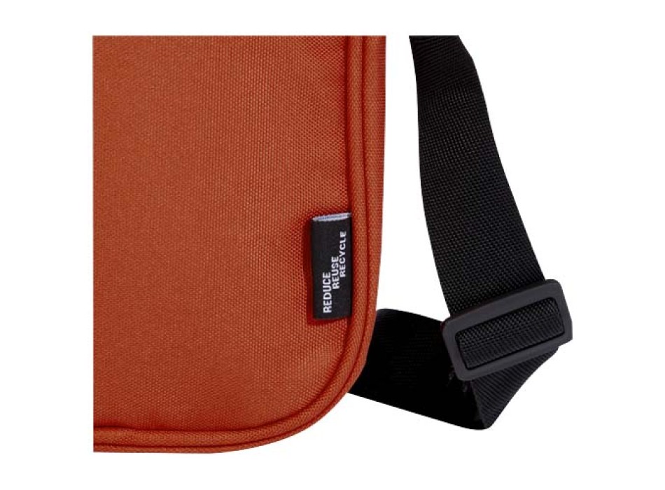 Borsa a tracolla in materiale riciclato certificato GRS Byron 2l