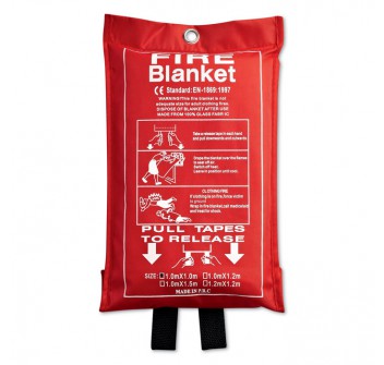 BLAKE - Fire blanket.